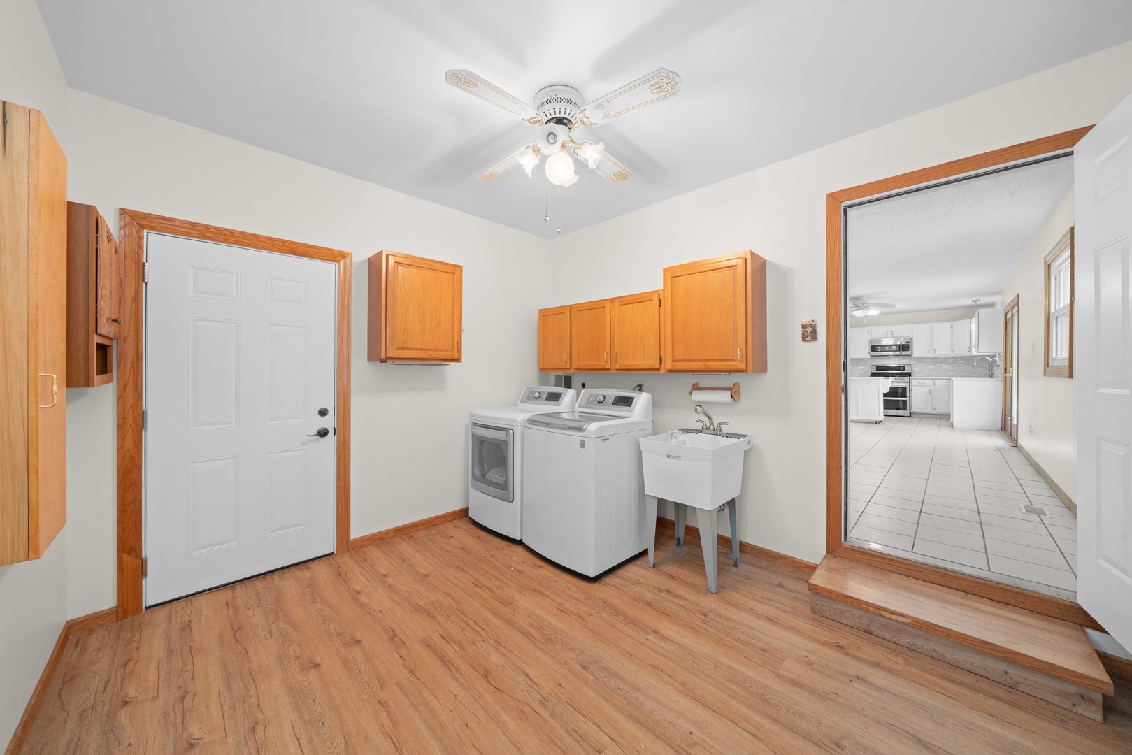 537 Erma Drive Property Photo 28