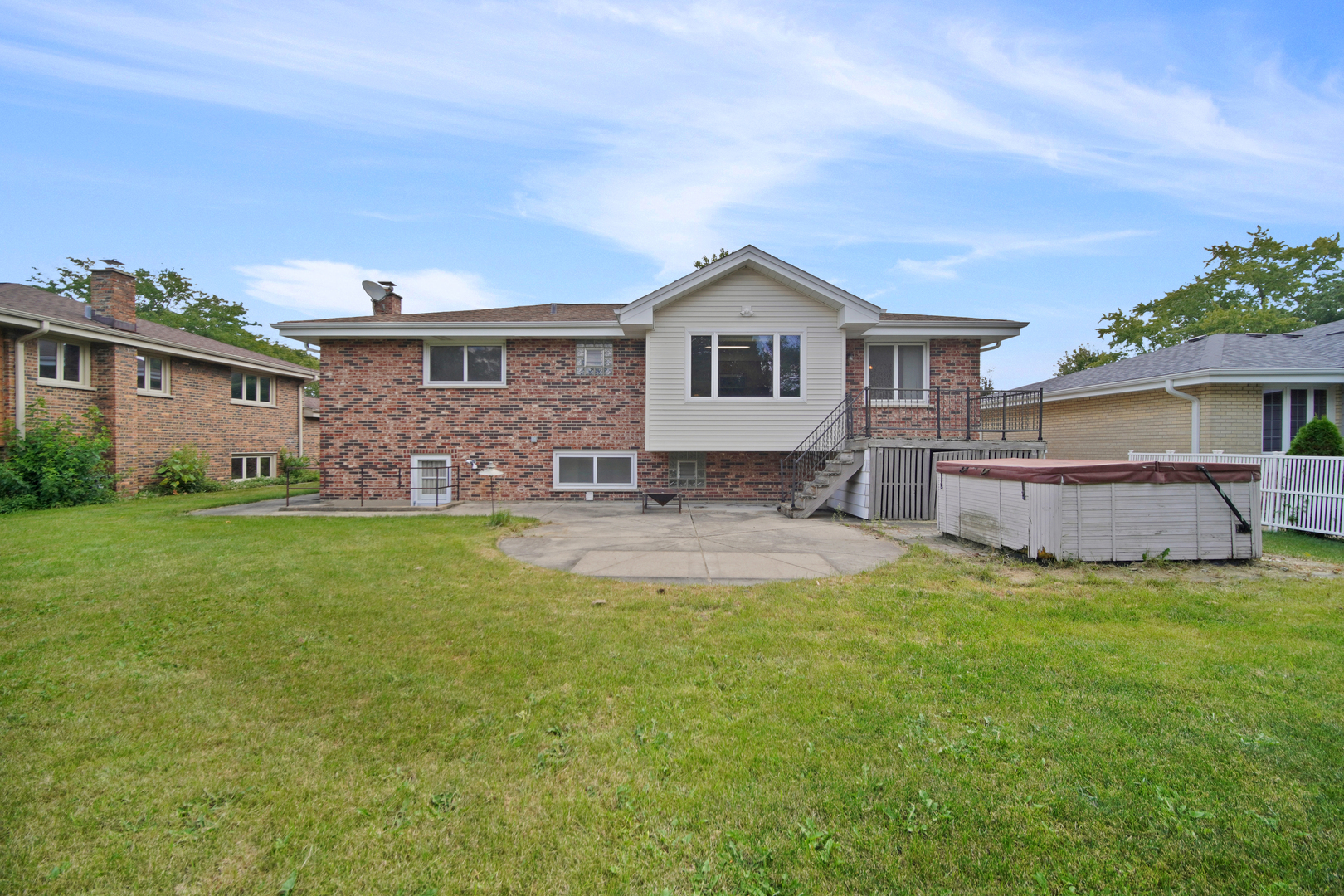 562 N Plamondon Drive Property Photo 24