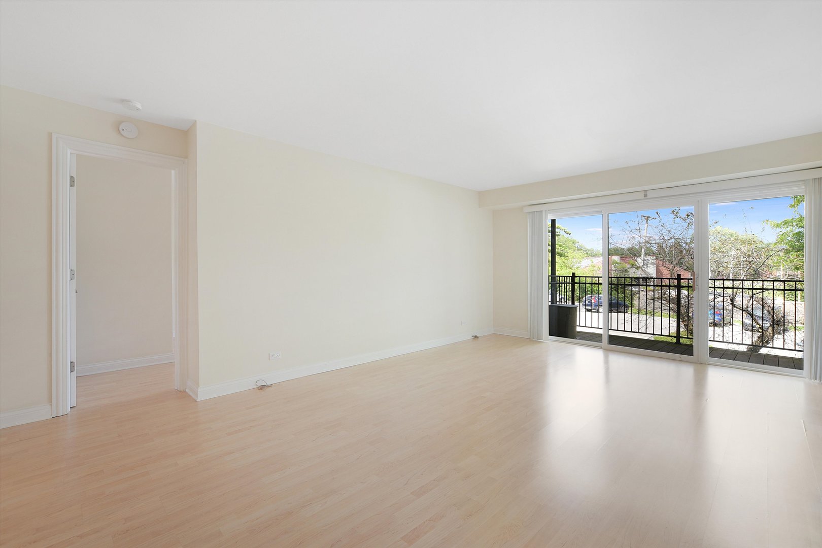 5200 Carriageway Drive 210 Property Photo 2