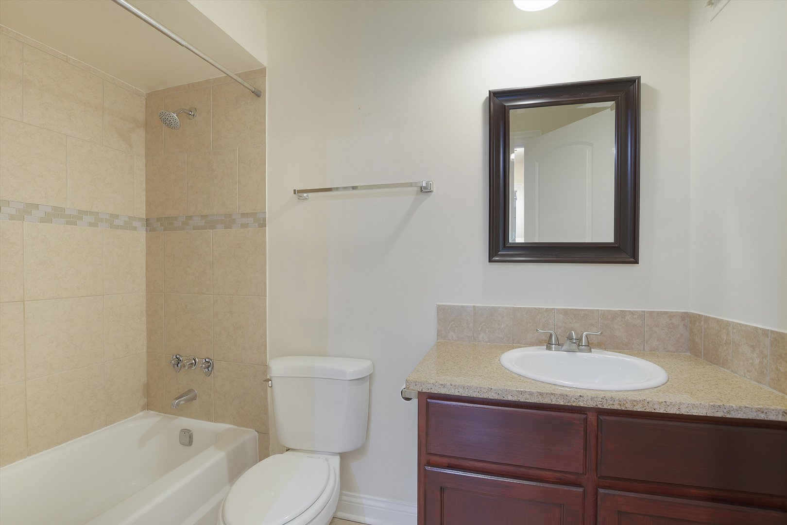 5200 Carriageway Drive 210 Property Photo 9