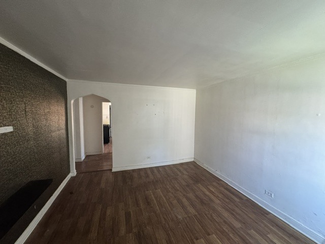 9757 S Ingleside Avenue Property Photo 3