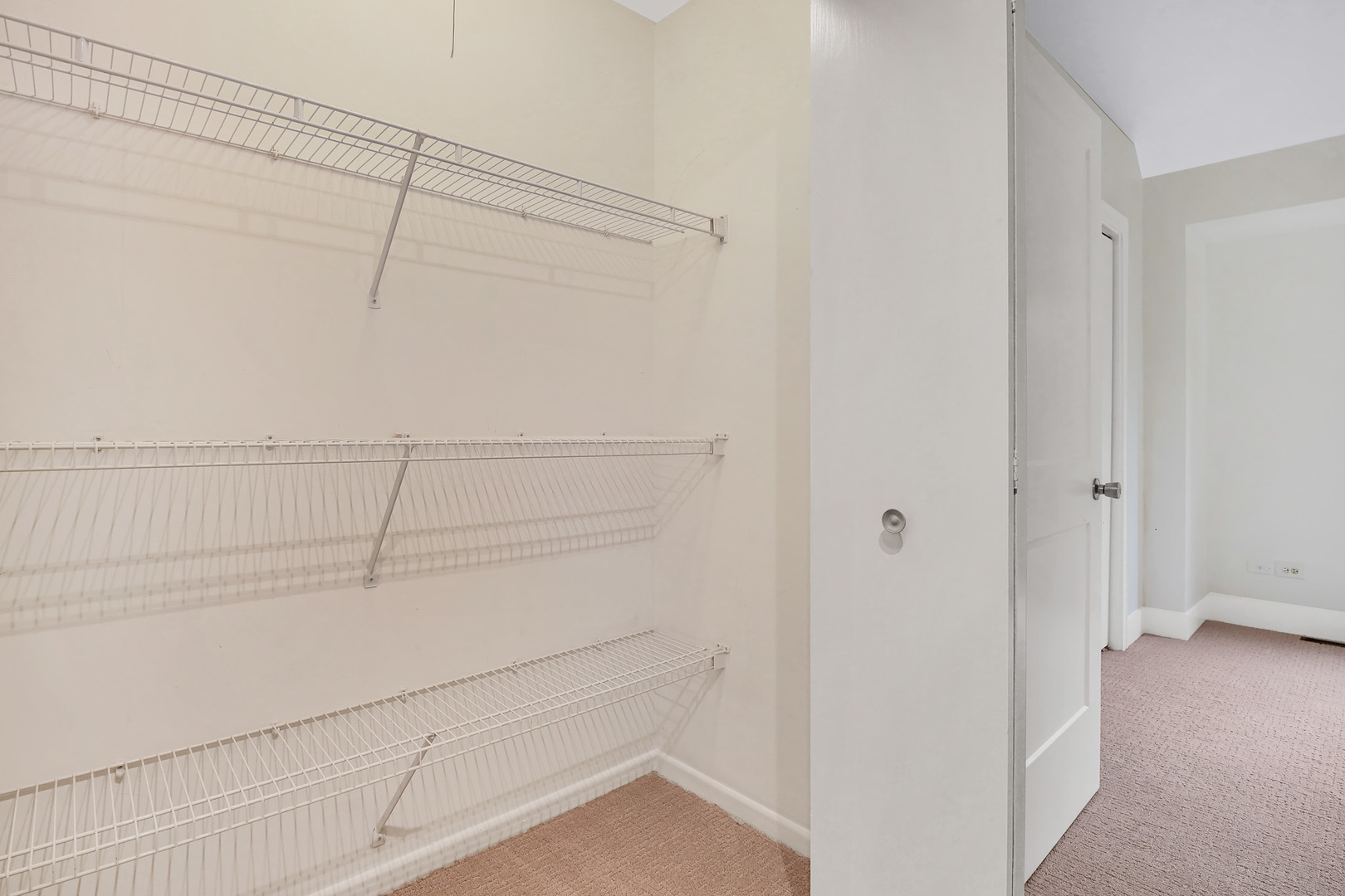307 Blackstone Avenue Property Photo 24