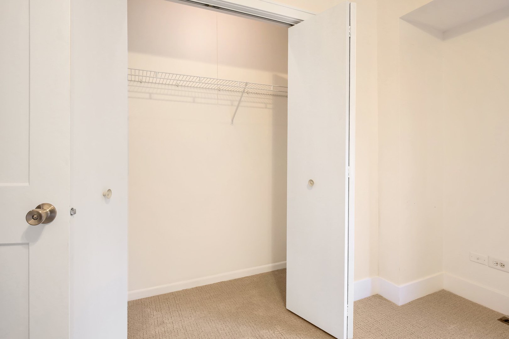 307 Blackstone Avenue Property Photo 29