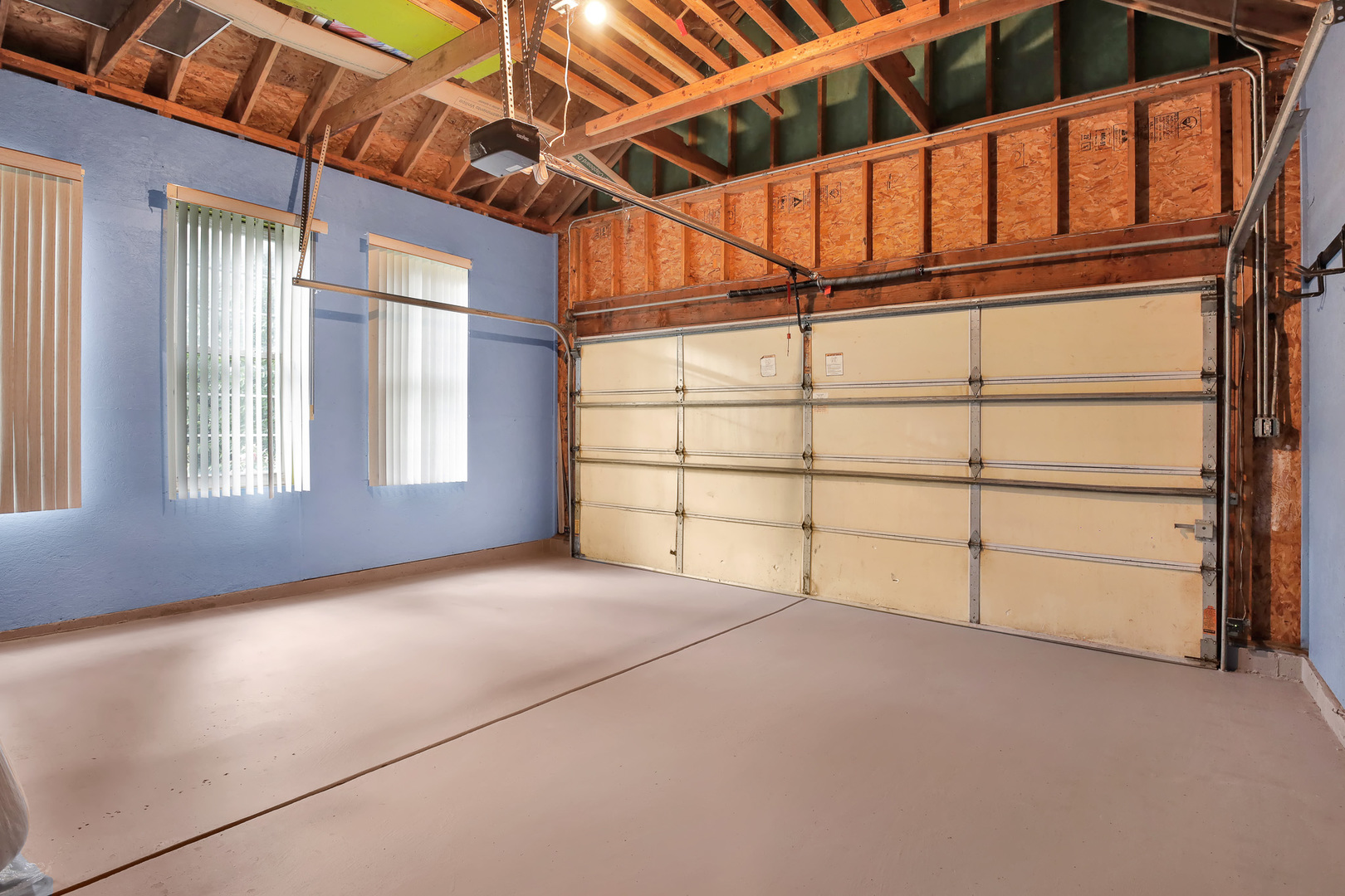 307 Blackstone Avenue Property Photo 36