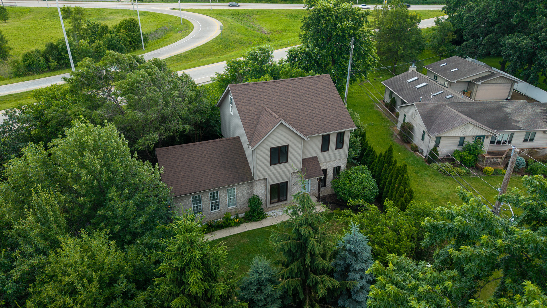 307 Blackstone Avenue Property Photo 40