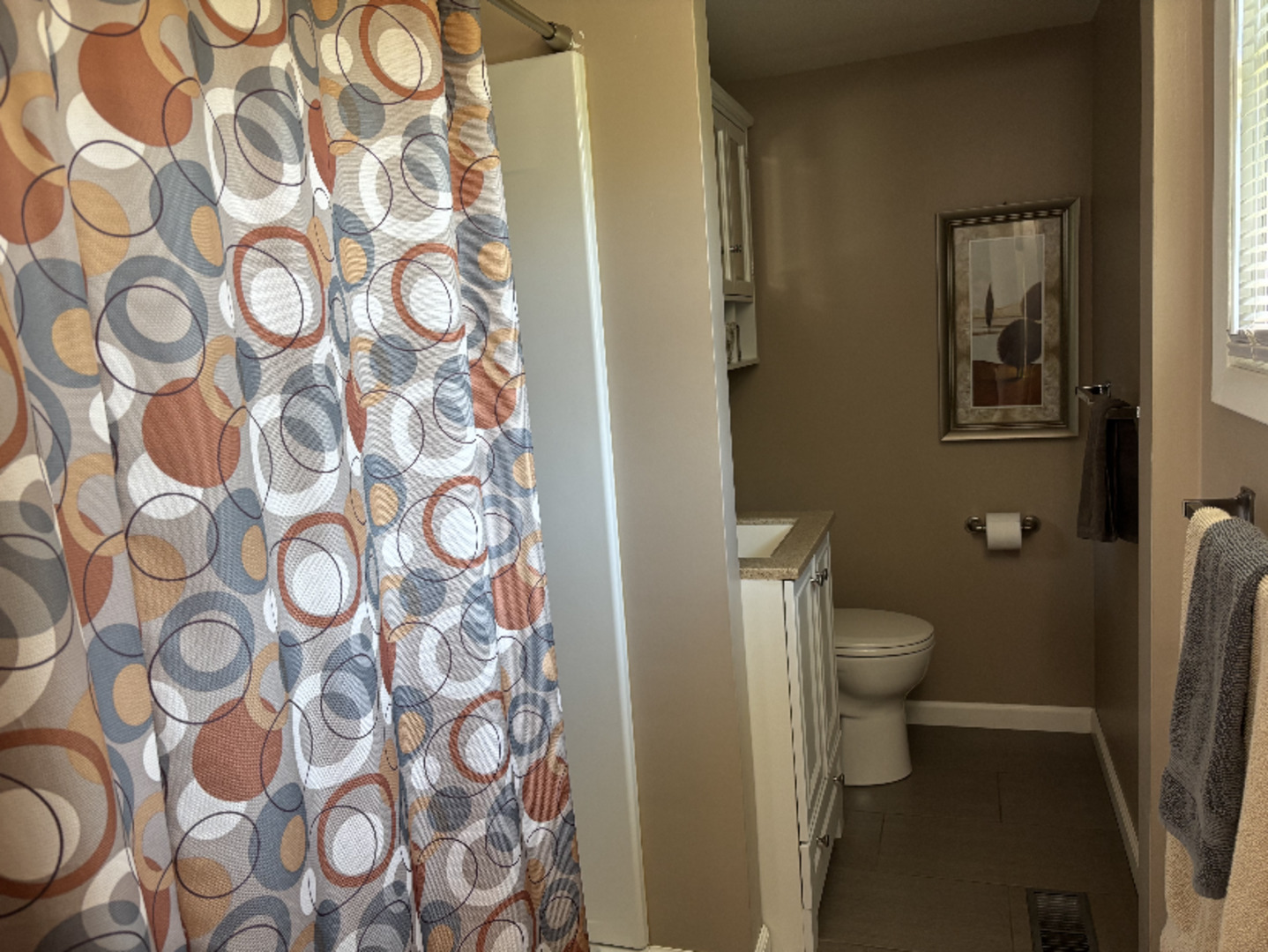 6 Helen Street Property Photo 26