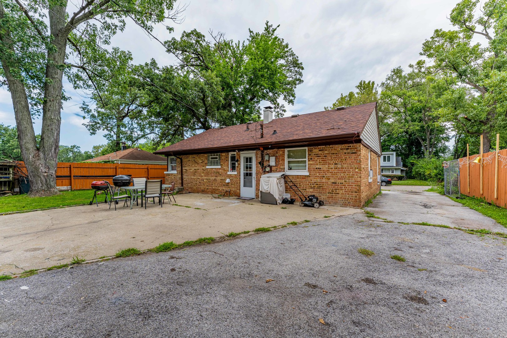 355 Oswego Street Property Photo 18