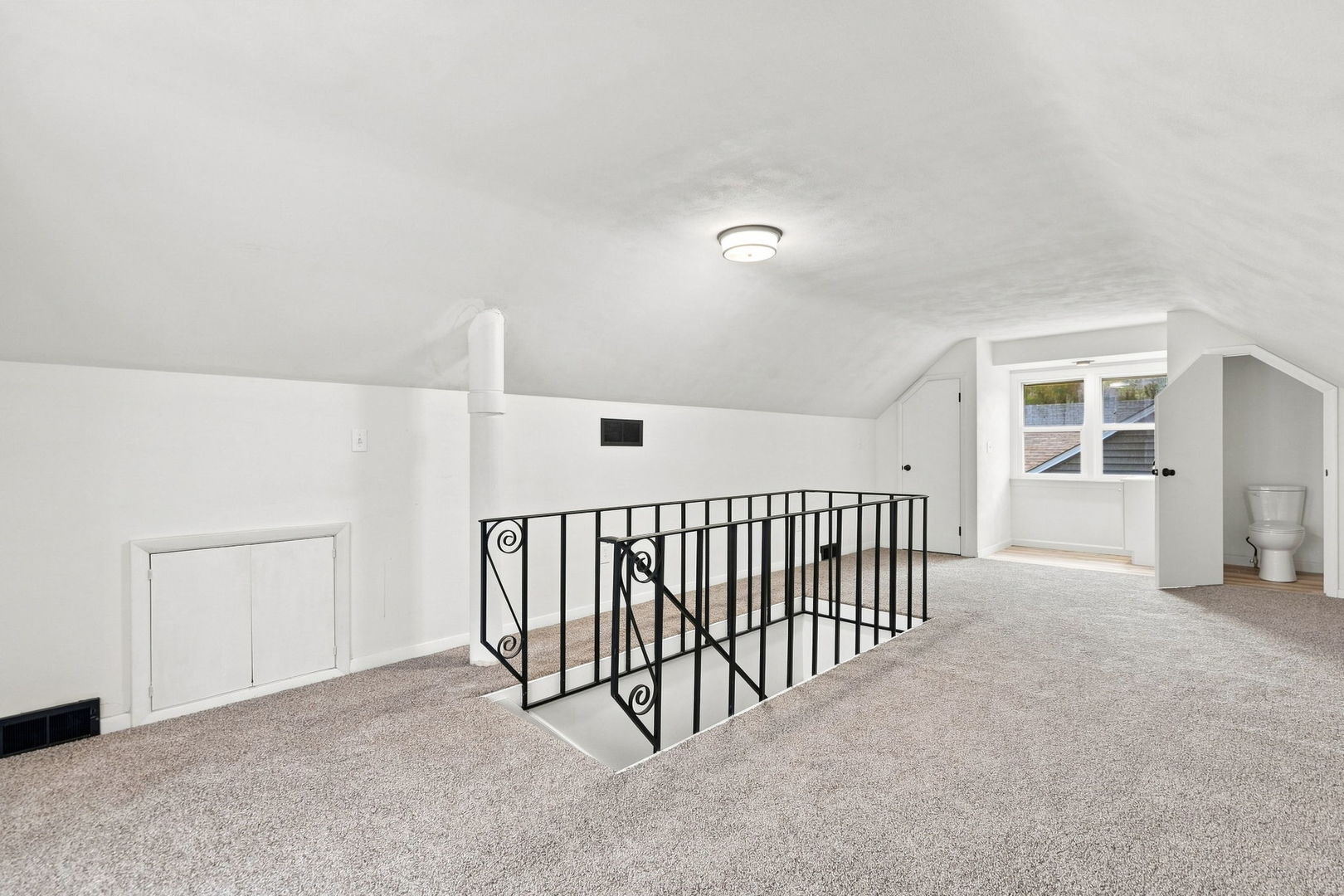 405 27th Avenue Property Photo 14