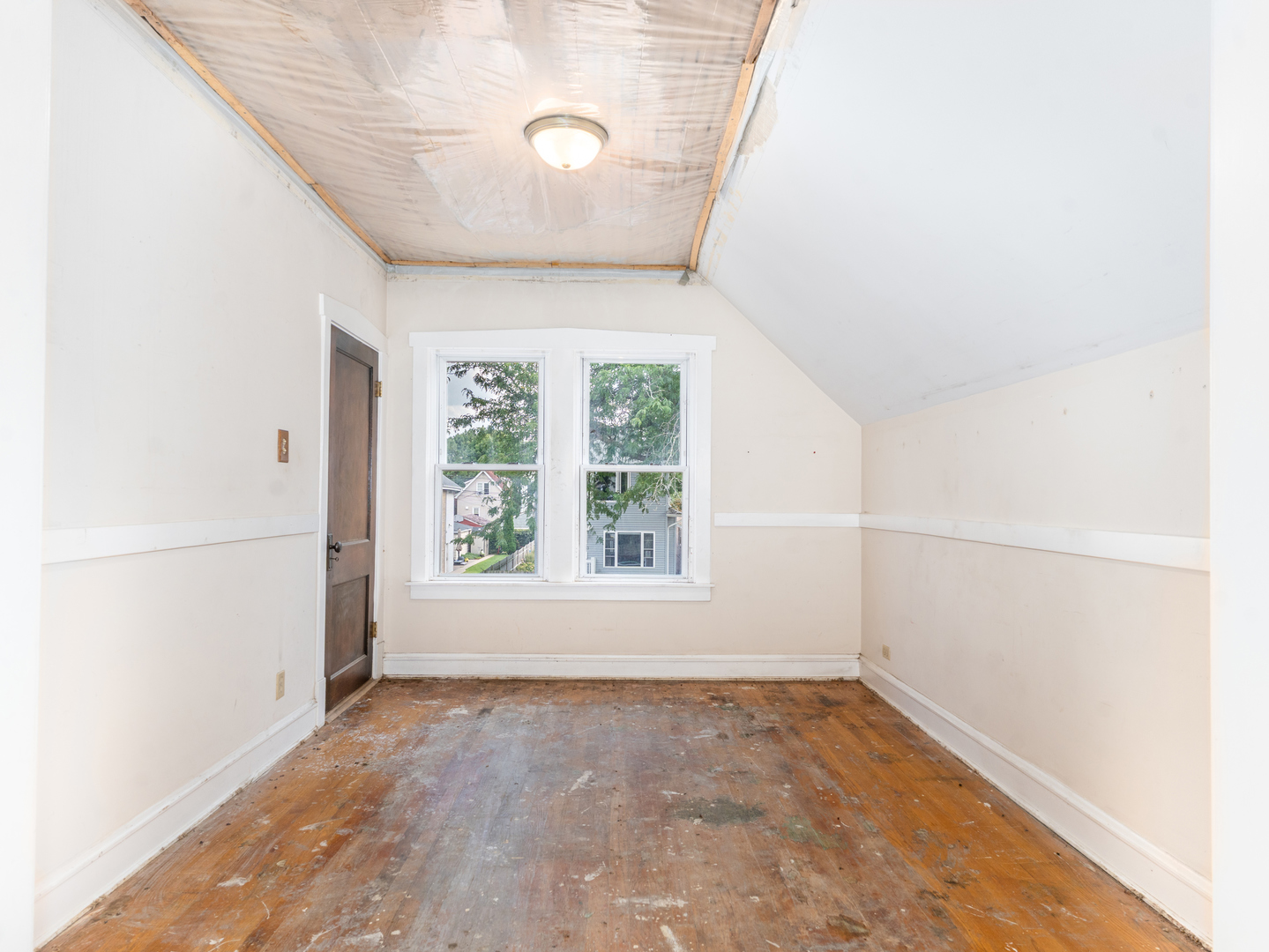 4952 W Ainslie Street Property Photo 13