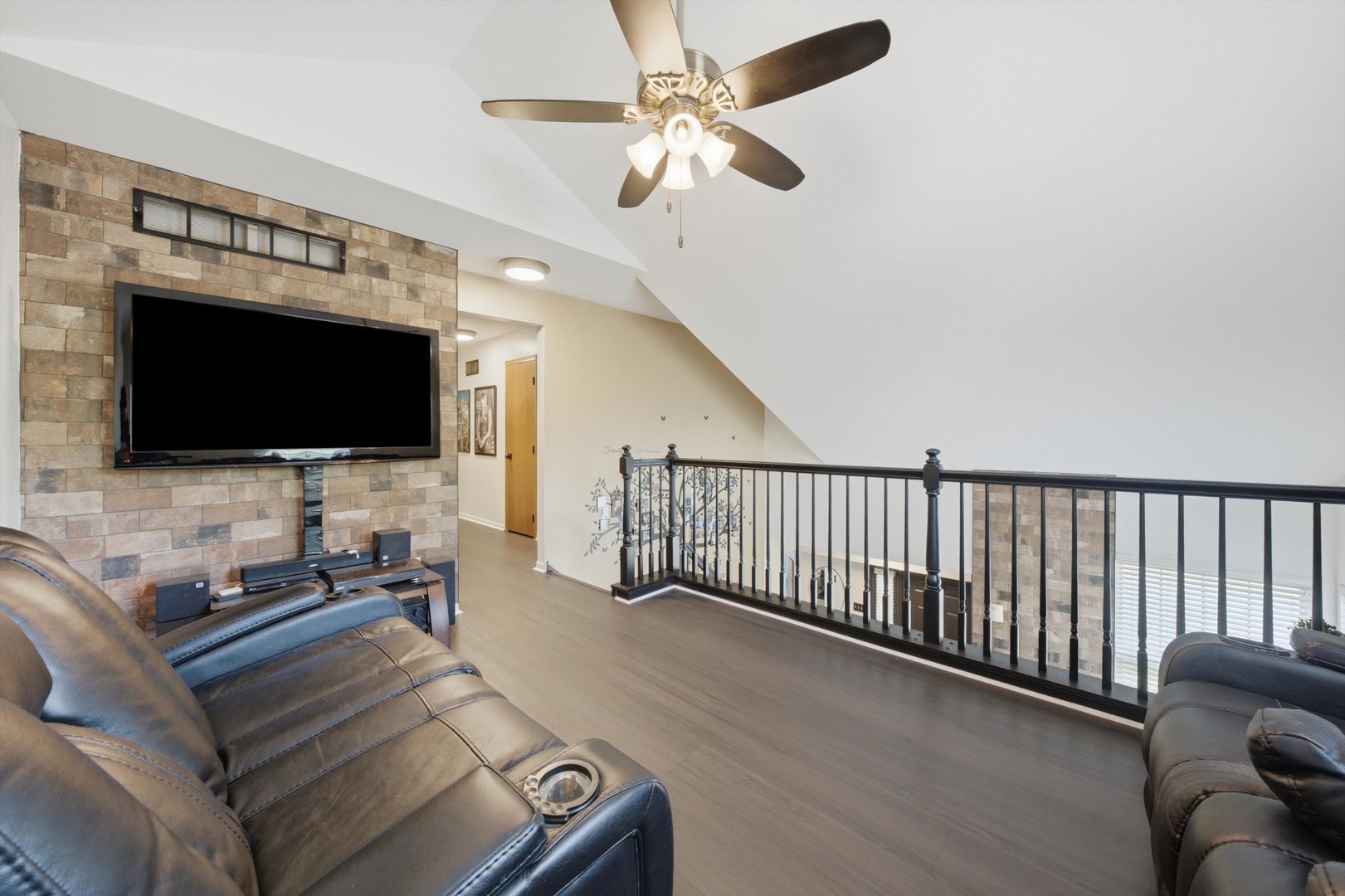 13916 S Cambridge Circle Property Photo 17