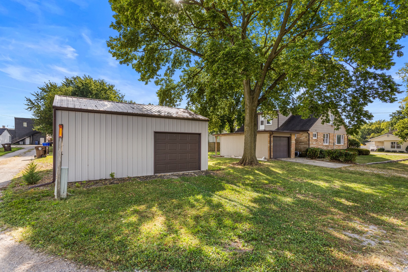 108 W Sangamon Street Property Photo 7