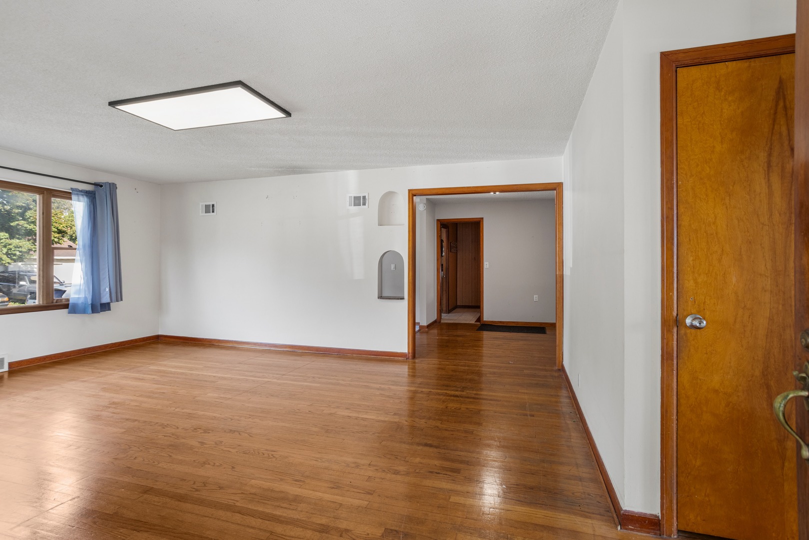 108 W Sangamon Street Property Photo 9