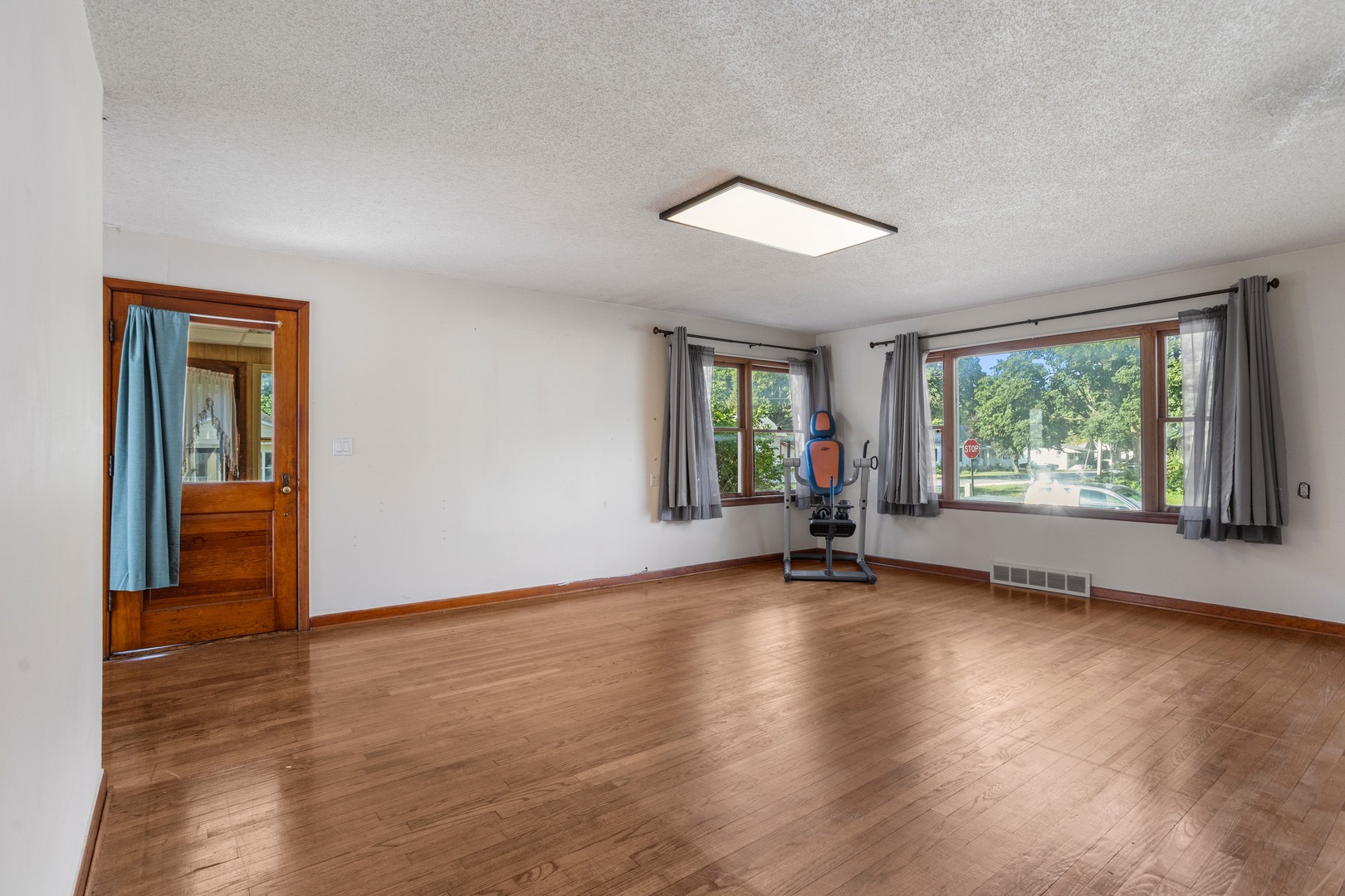 108 W Sangamon Street Property Photo 10