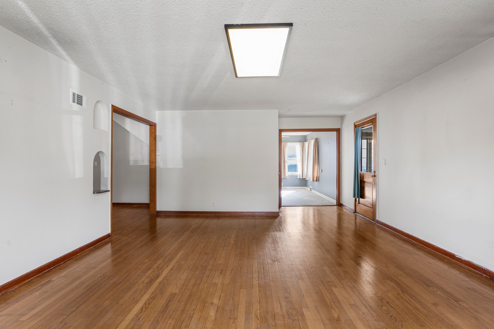108 W Sangamon Street Property Photo 11