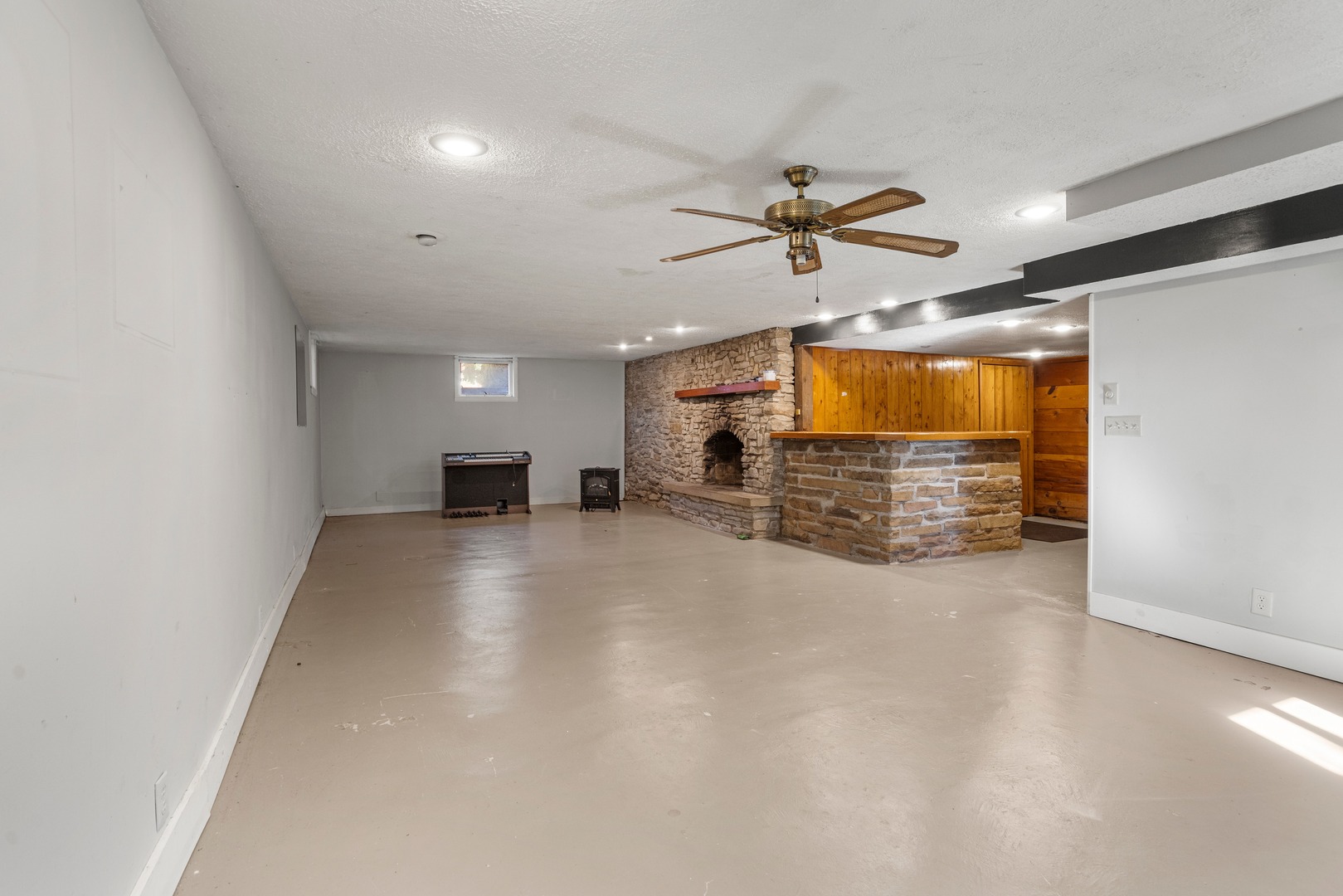 108 W Sangamon Street Property Photo 39