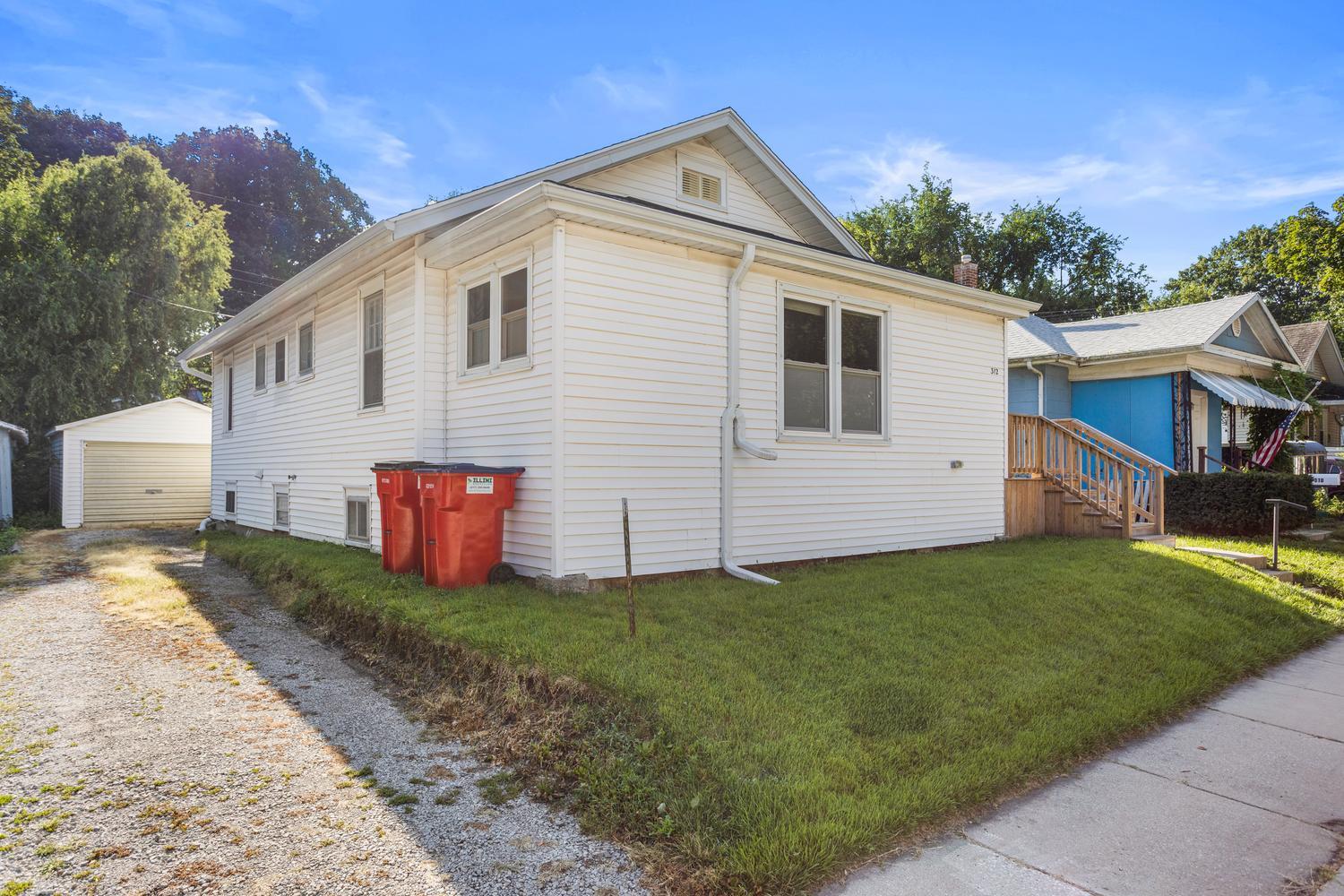 312 N Fair Street Property Photo 3
