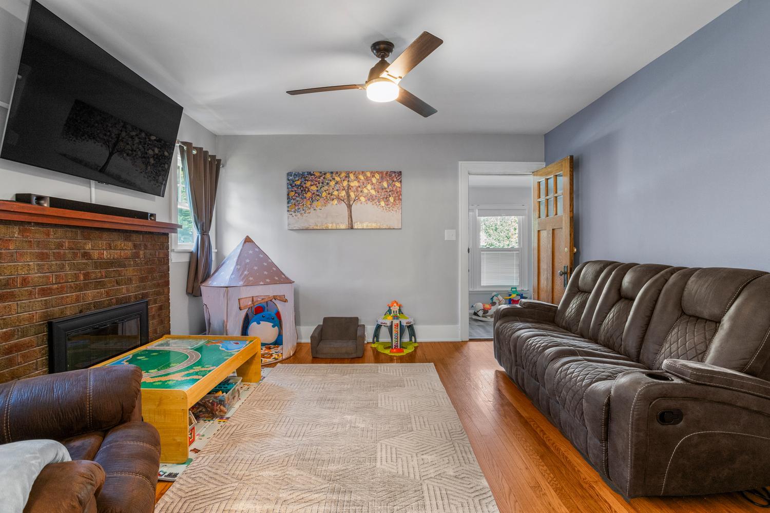 312 N Fair Street Property Photo 8