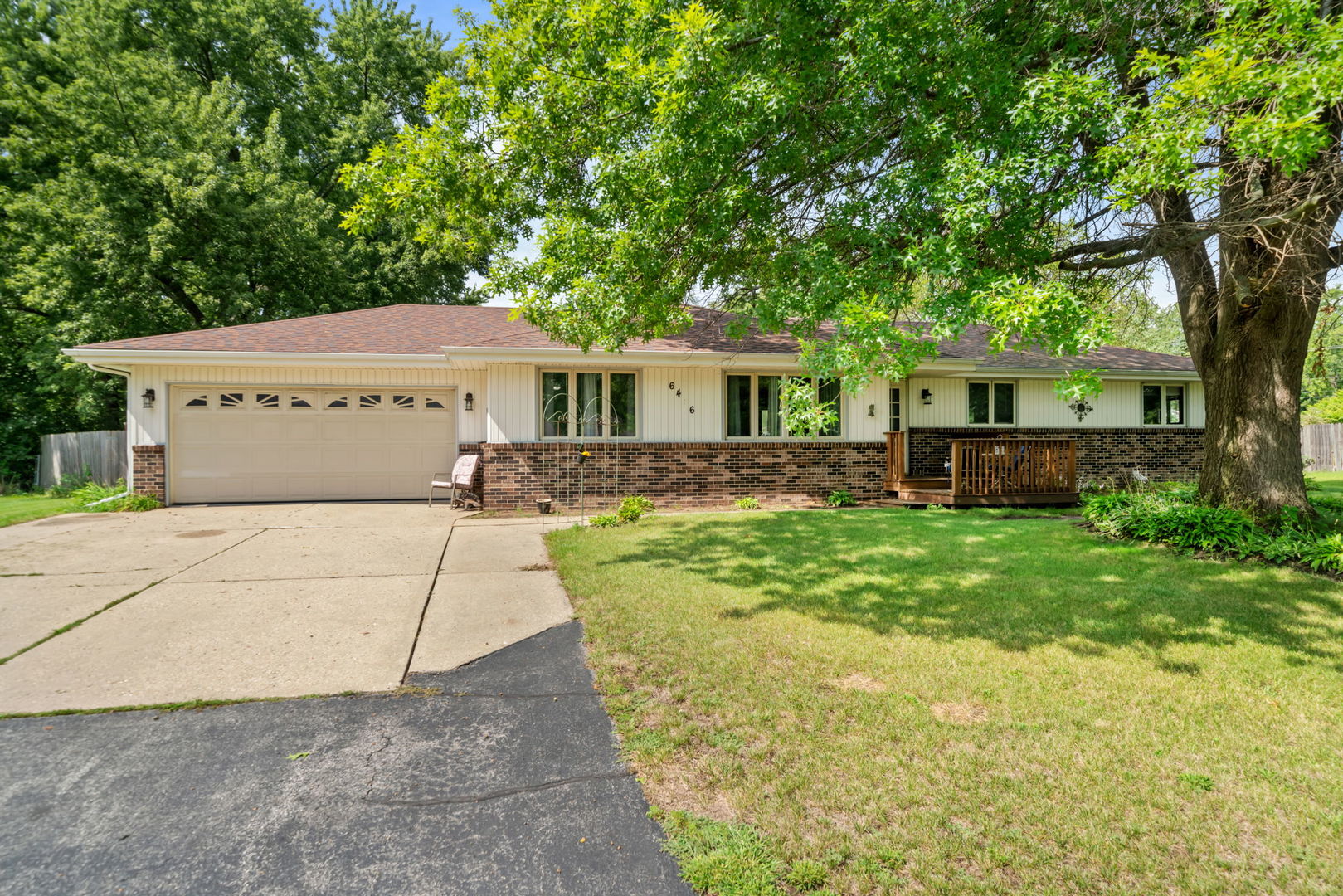 6426 Dandbridge Boulevard Property Photo 1