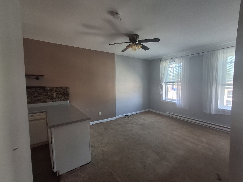 185 S State Street 2 Property Photo 6