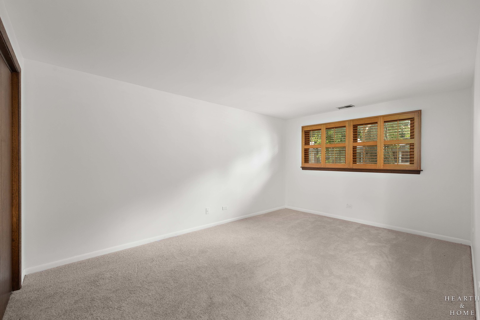 4204 N Keystone Avenue 2c Property Photo 11