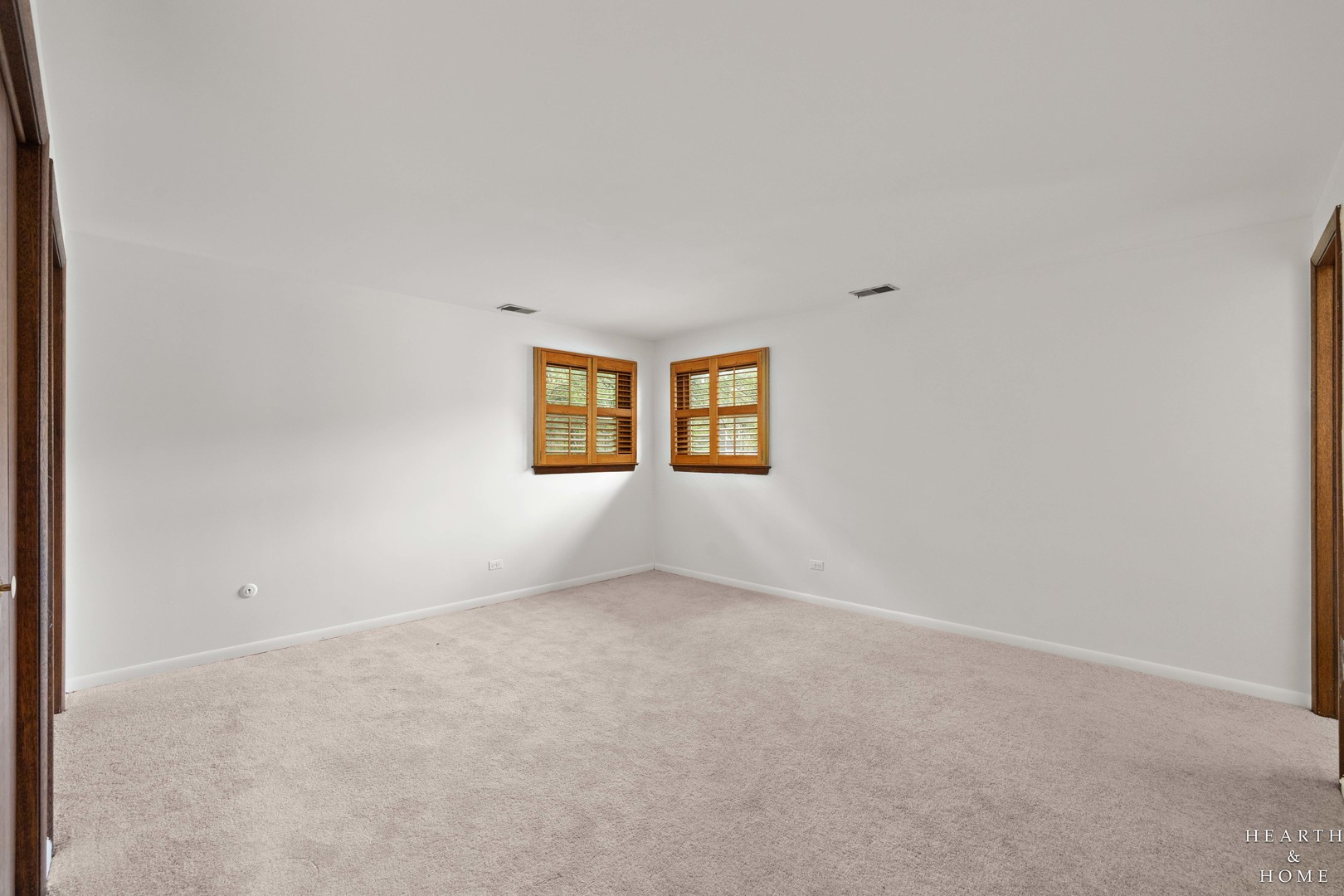 4204 N Keystone Avenue 2c Property Photo 14