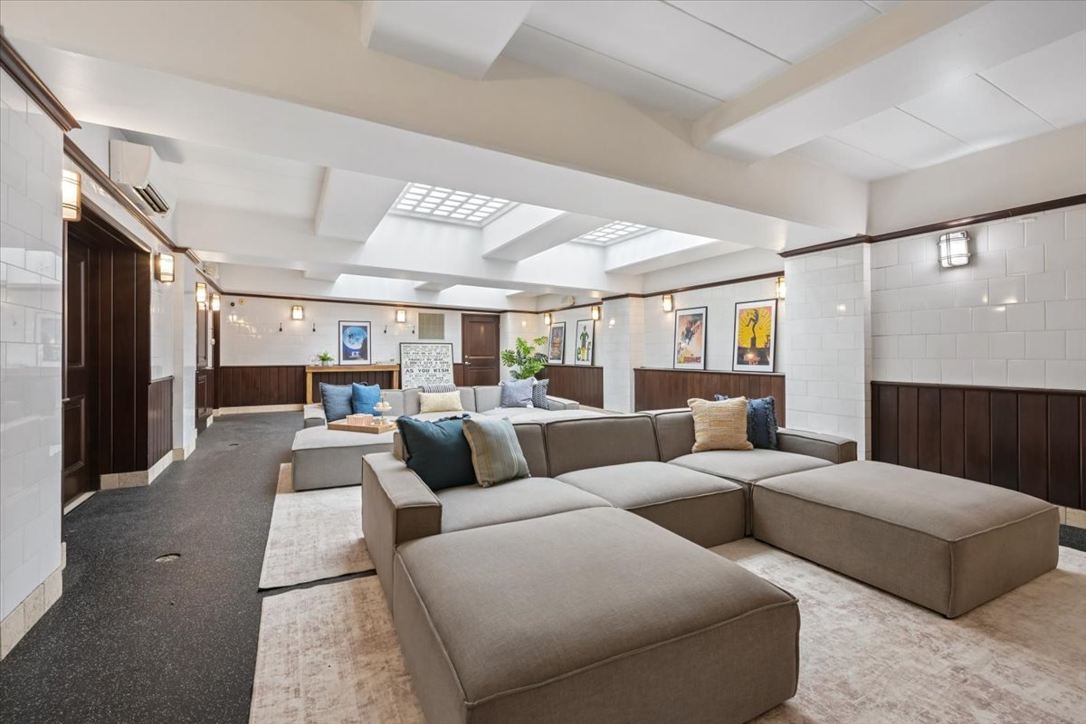 12744777 Property Photo 39