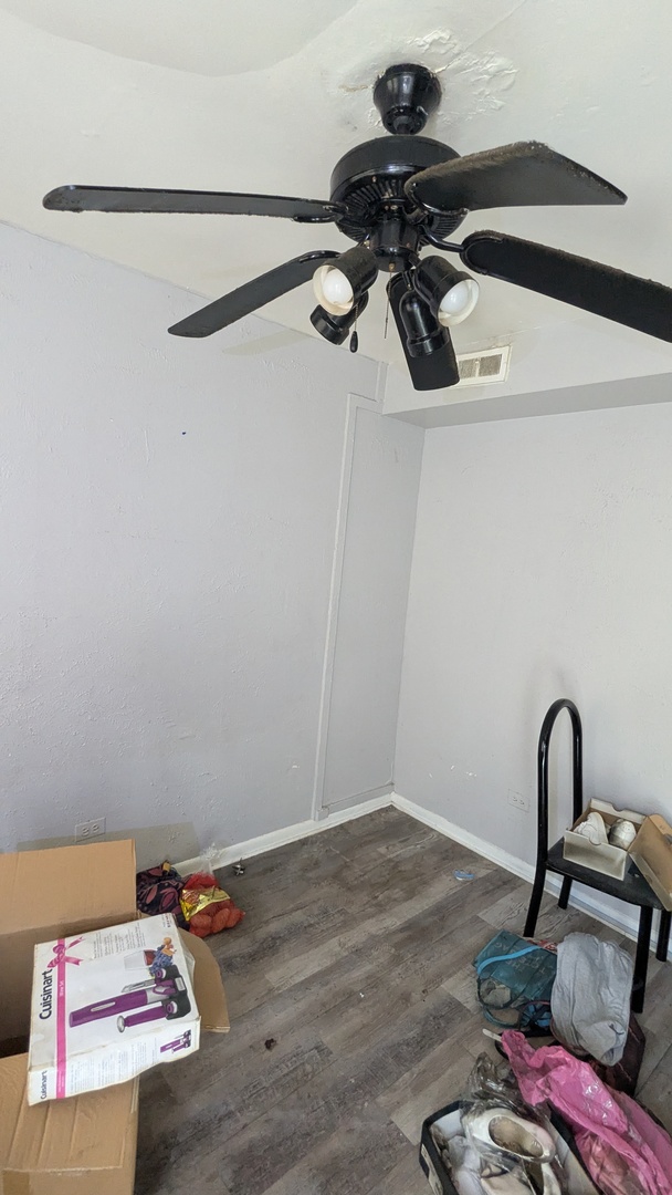 6442 S Yale Avenue B Property Photo 5