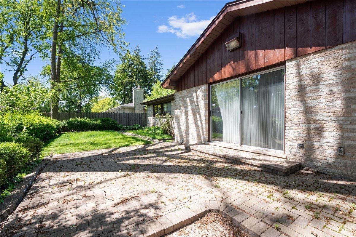 2821 Covert Road Property Photo 9