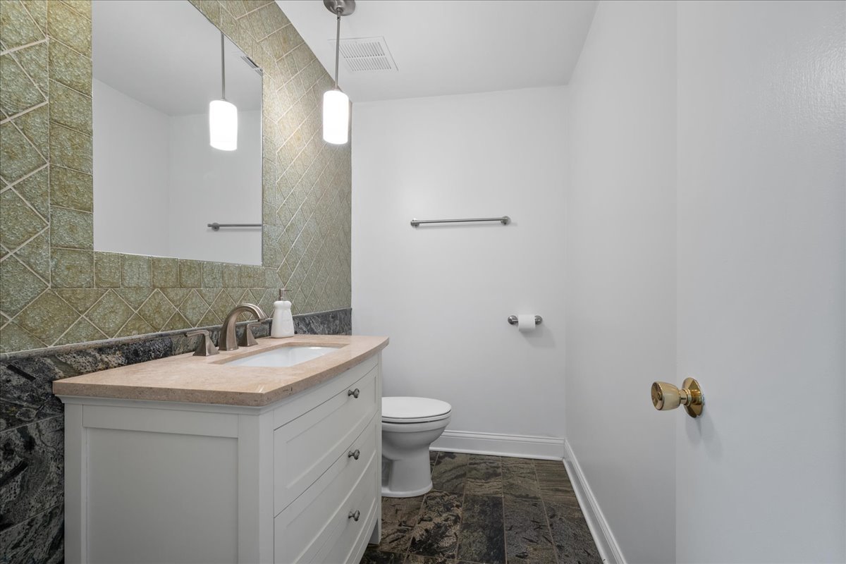 2821 Covert Road Property Photo 18