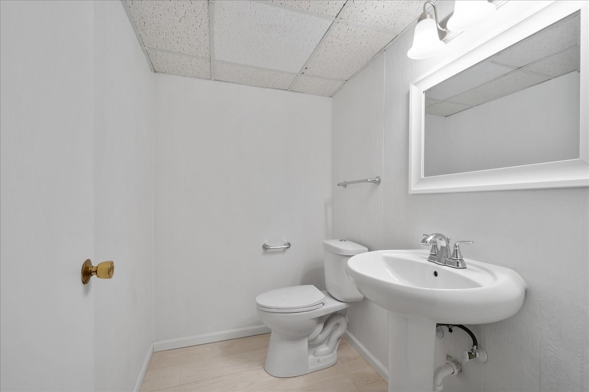 2821 Covert Road Property Photo 27
