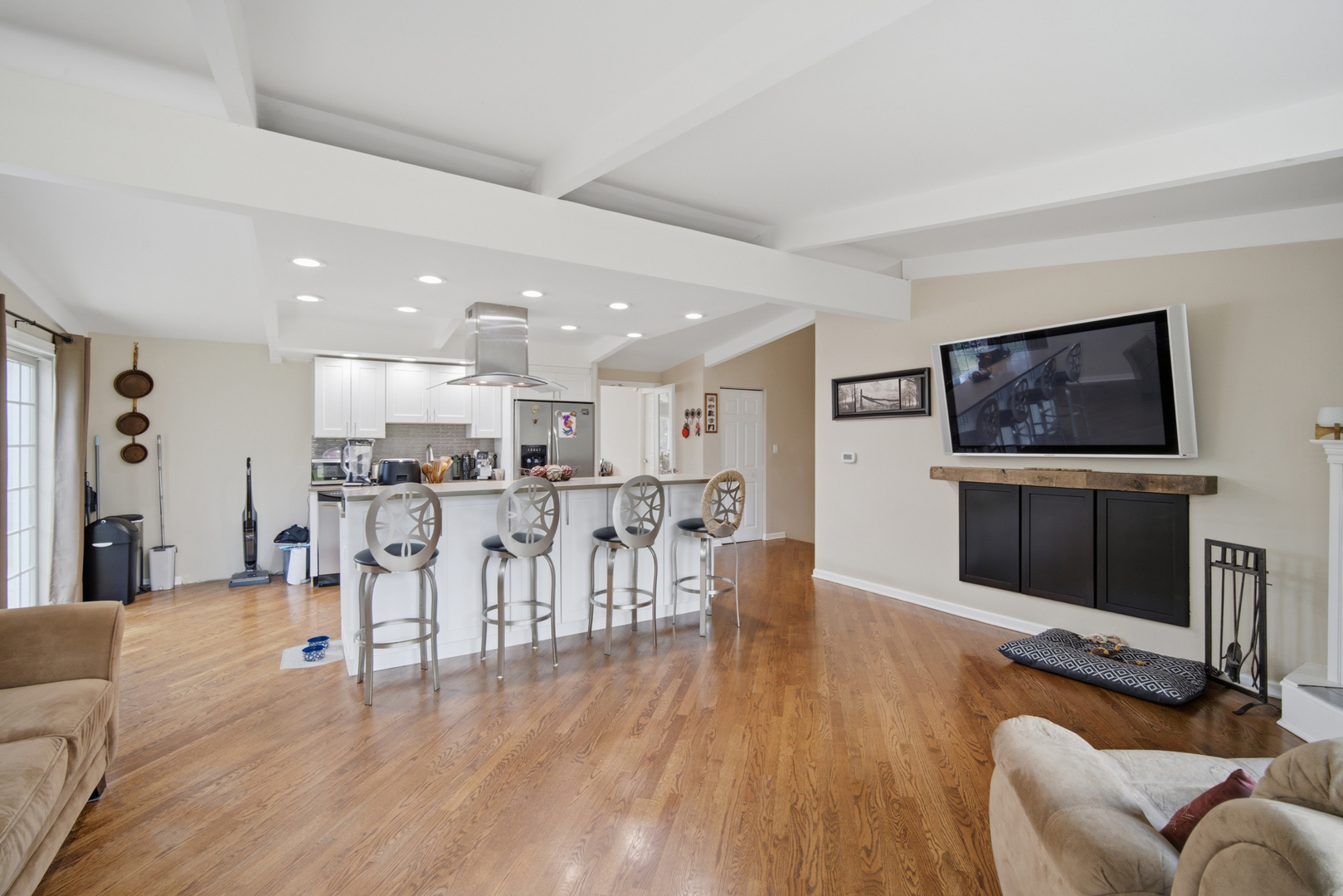 3550 Tamarind Drive Property Photo 8
