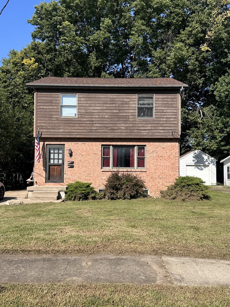 304 8th Avenue Property Photo 1