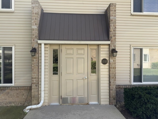 1755 Robin Lane C Property Photo 2