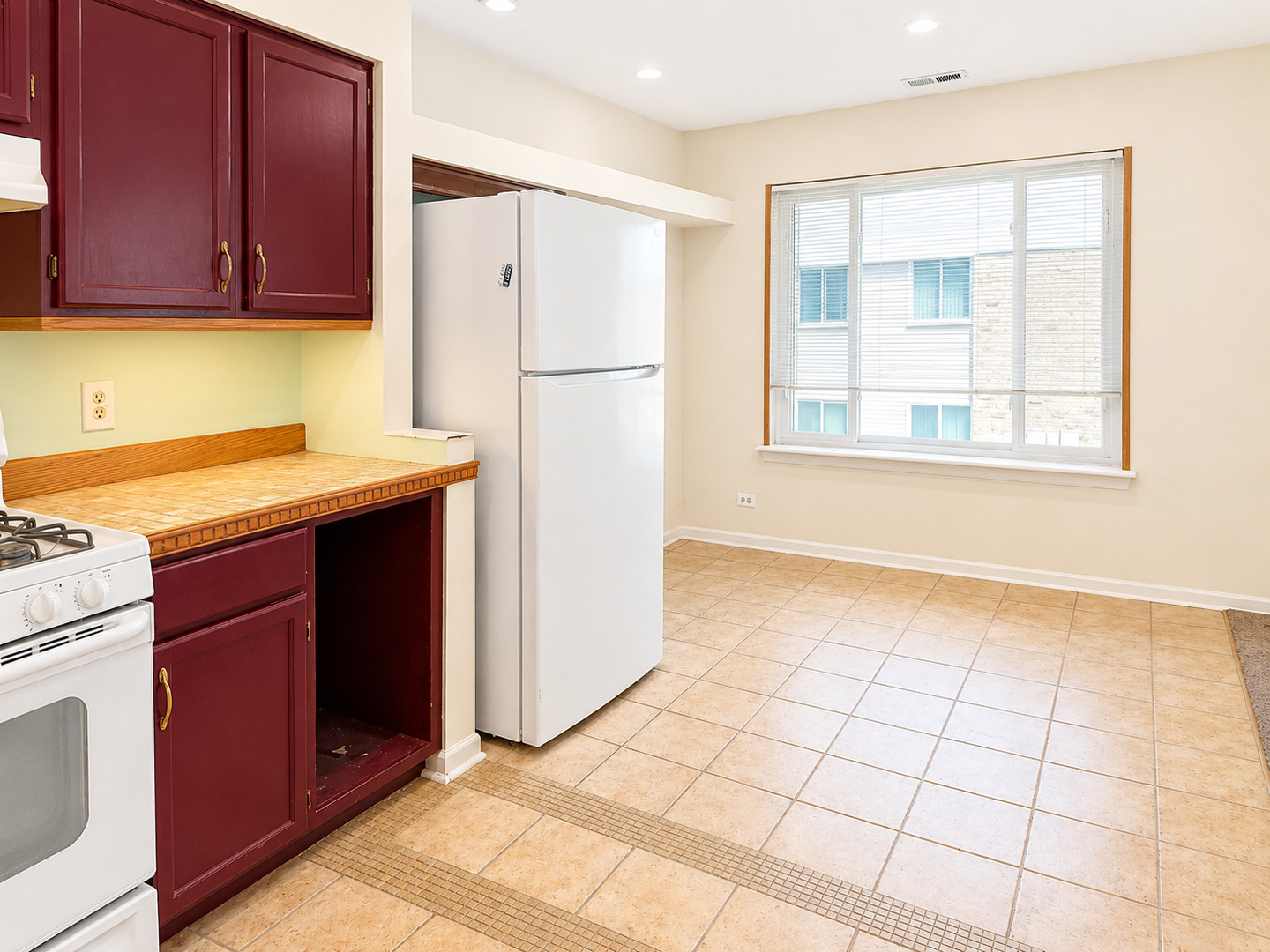 1755 Robin Lane C Property Photo 7