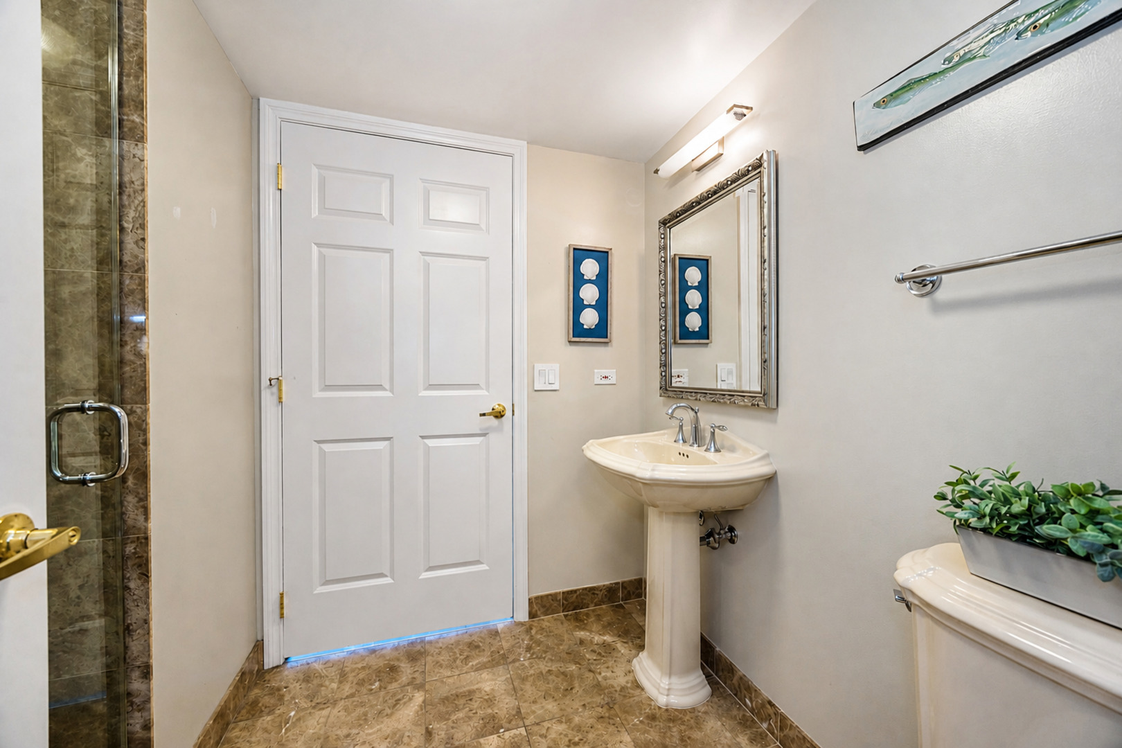 12744808 Property Photo 18