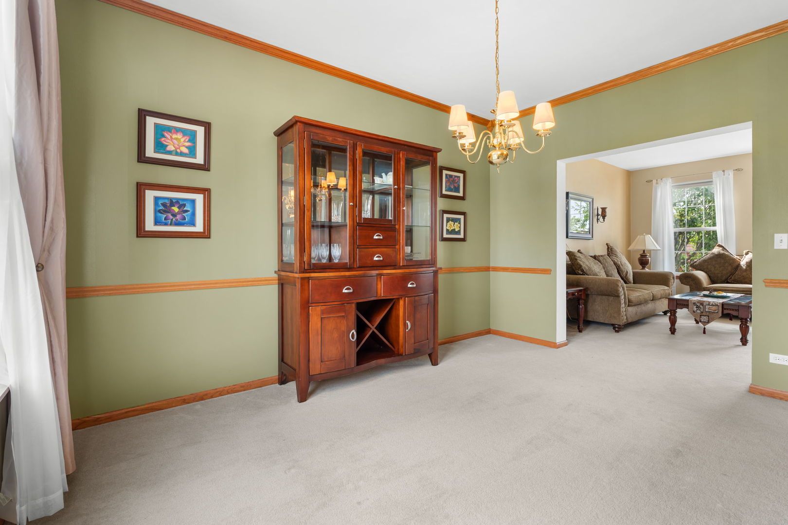 1942 W River Oaks Drive Property Photo 6