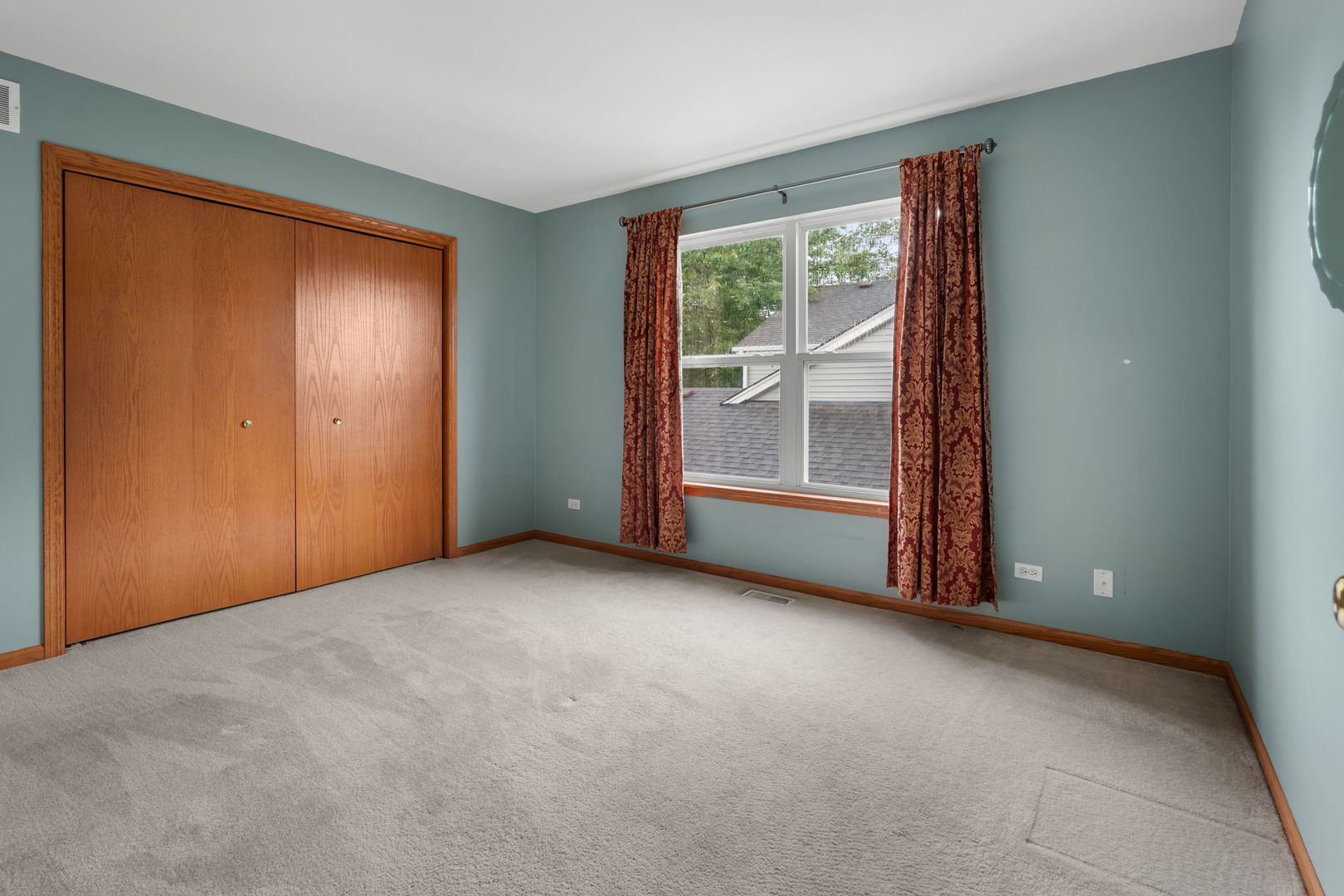 1942 W River Oaks Drive Property Photo 15