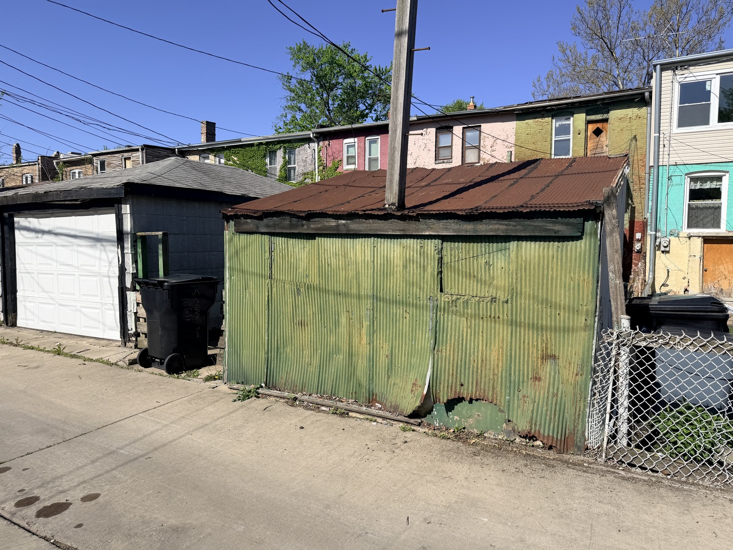 10609 S Champlain Avenue Property Photo 2