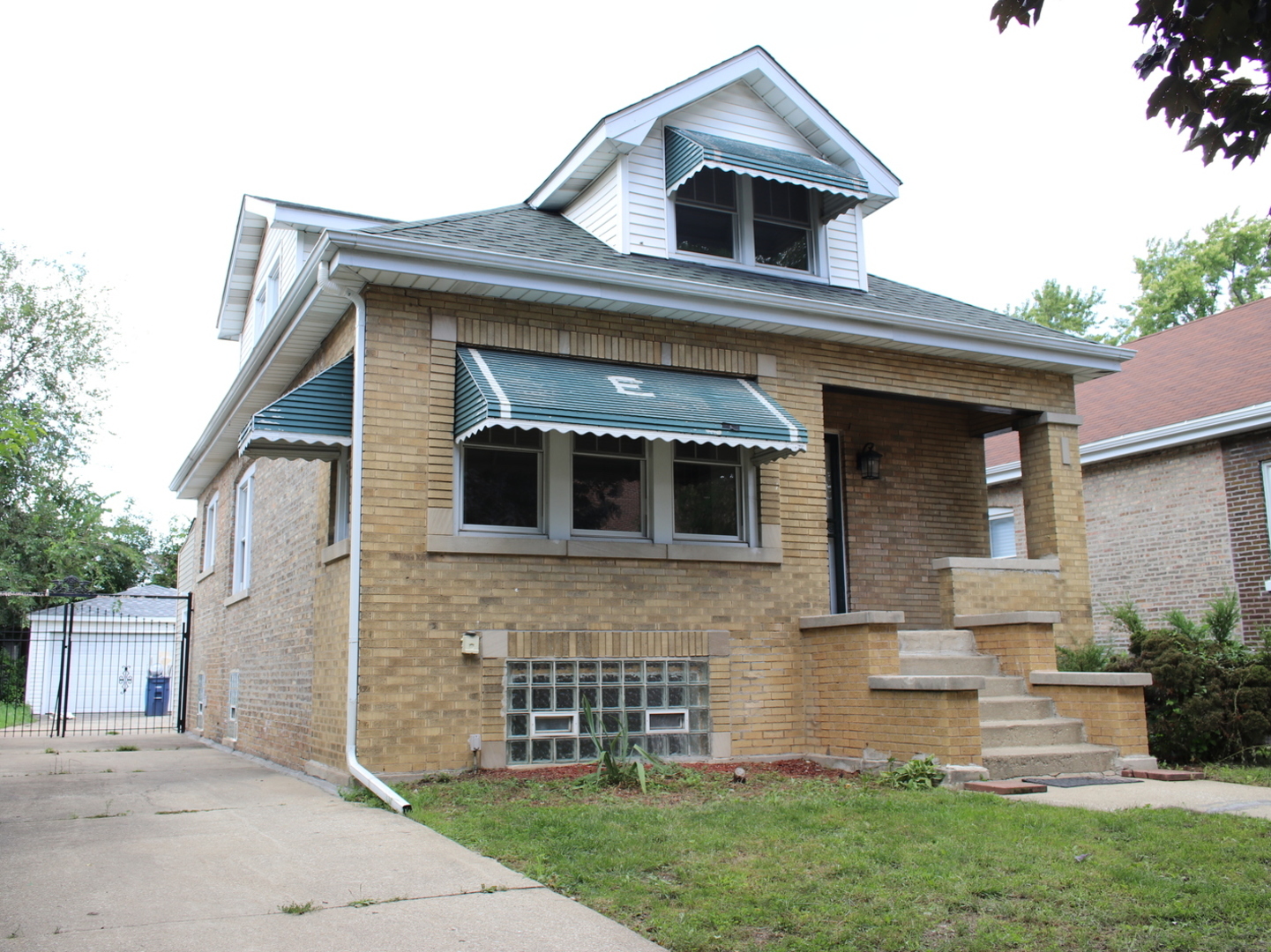 1430 S 10th Avenue Property Photo 1