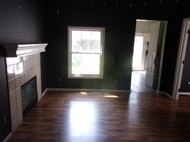 810 W Mill Street Property Photo 12