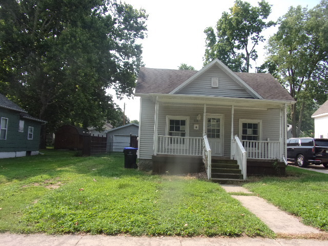 810 W Mill Street Property Photo 16