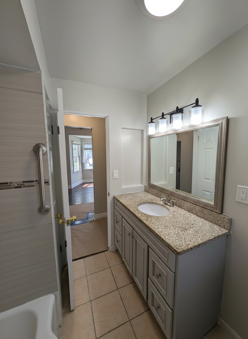 13741 S Wabash Avenue Property Photo 18