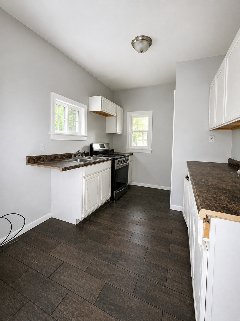 734 13th Street Property Photo 5