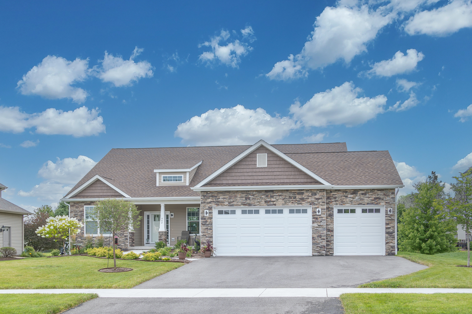 26507 W Cache Isle Circle Property Photo 1
