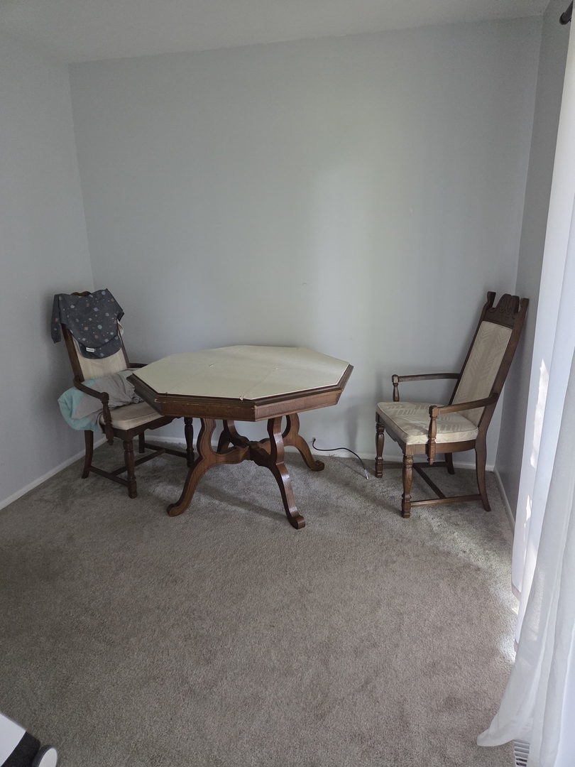 1036 Auburn Lane Property Photo 5