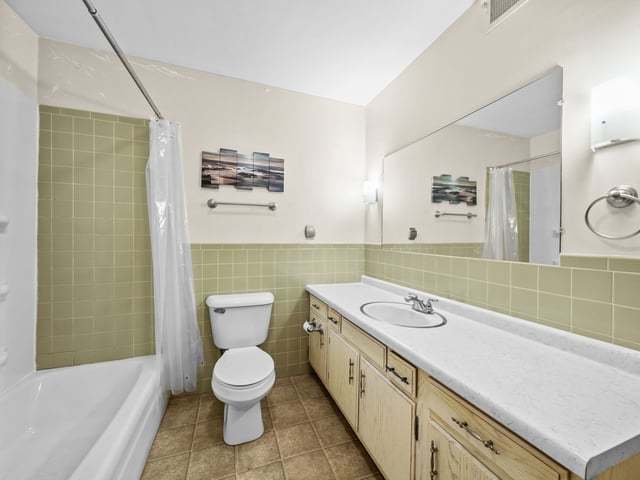 10 Terrace View Boulevard Property Photo 12