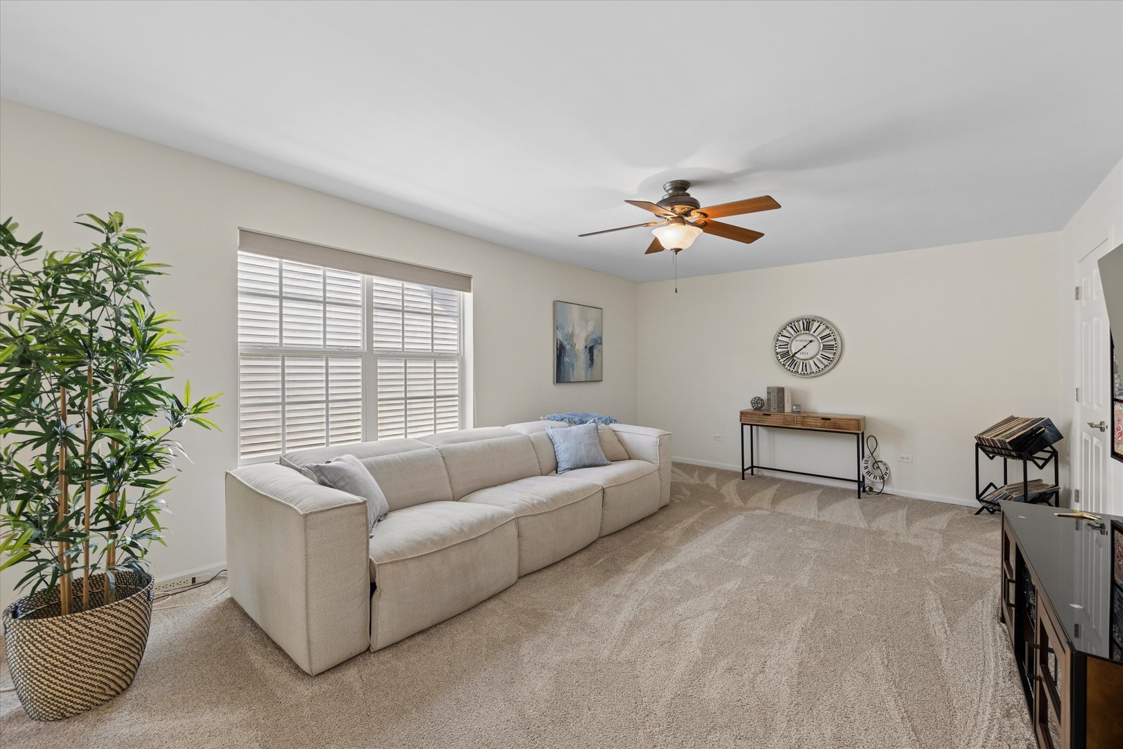 1732 Briarheath Drive Property Photo 11