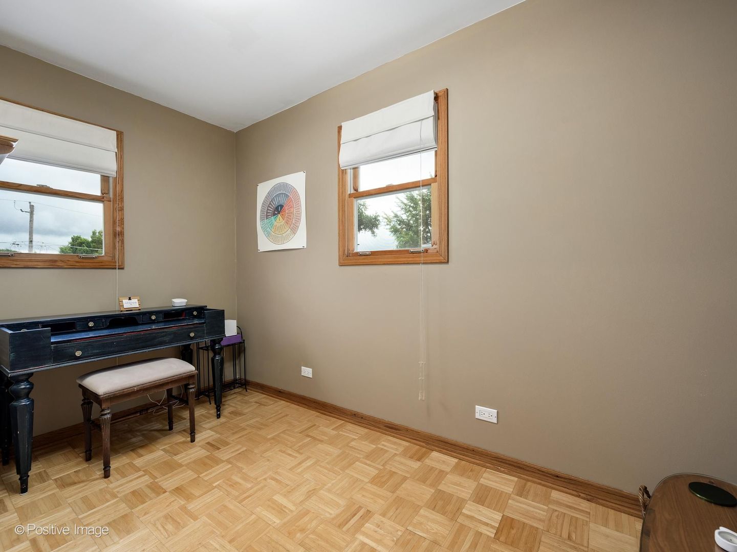 10939 S Millard Avenue Property Photo 15