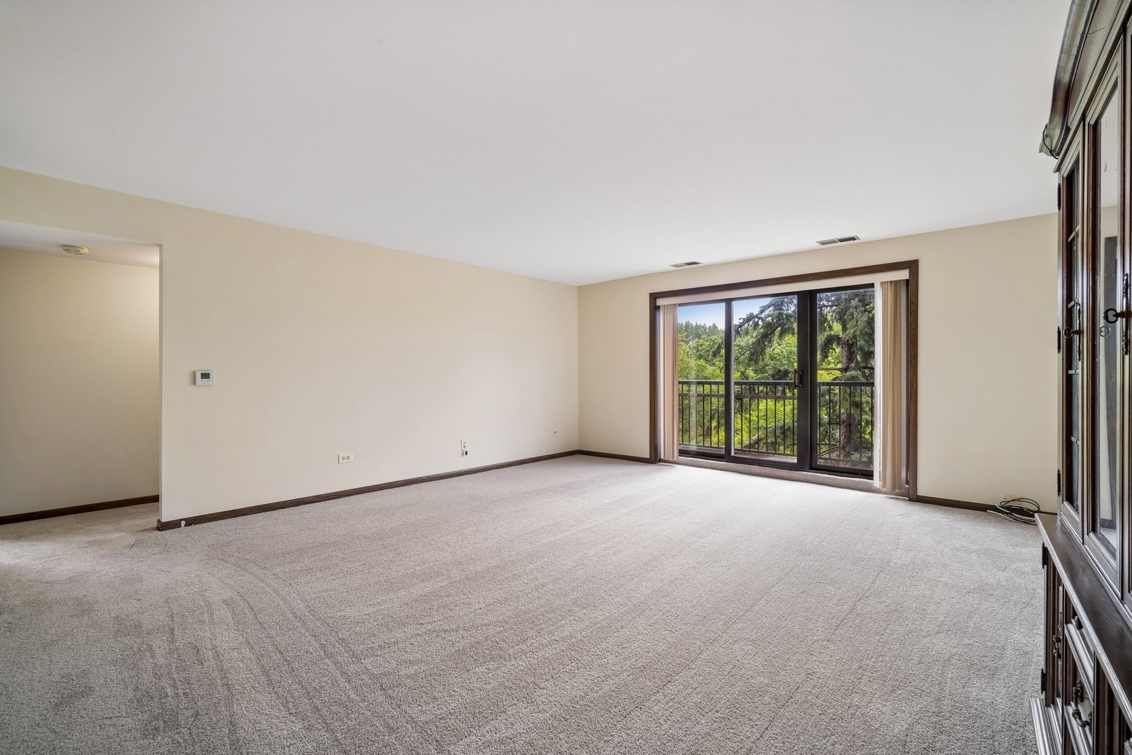 6525 N Nashville Avenue 403d Property Photo 9