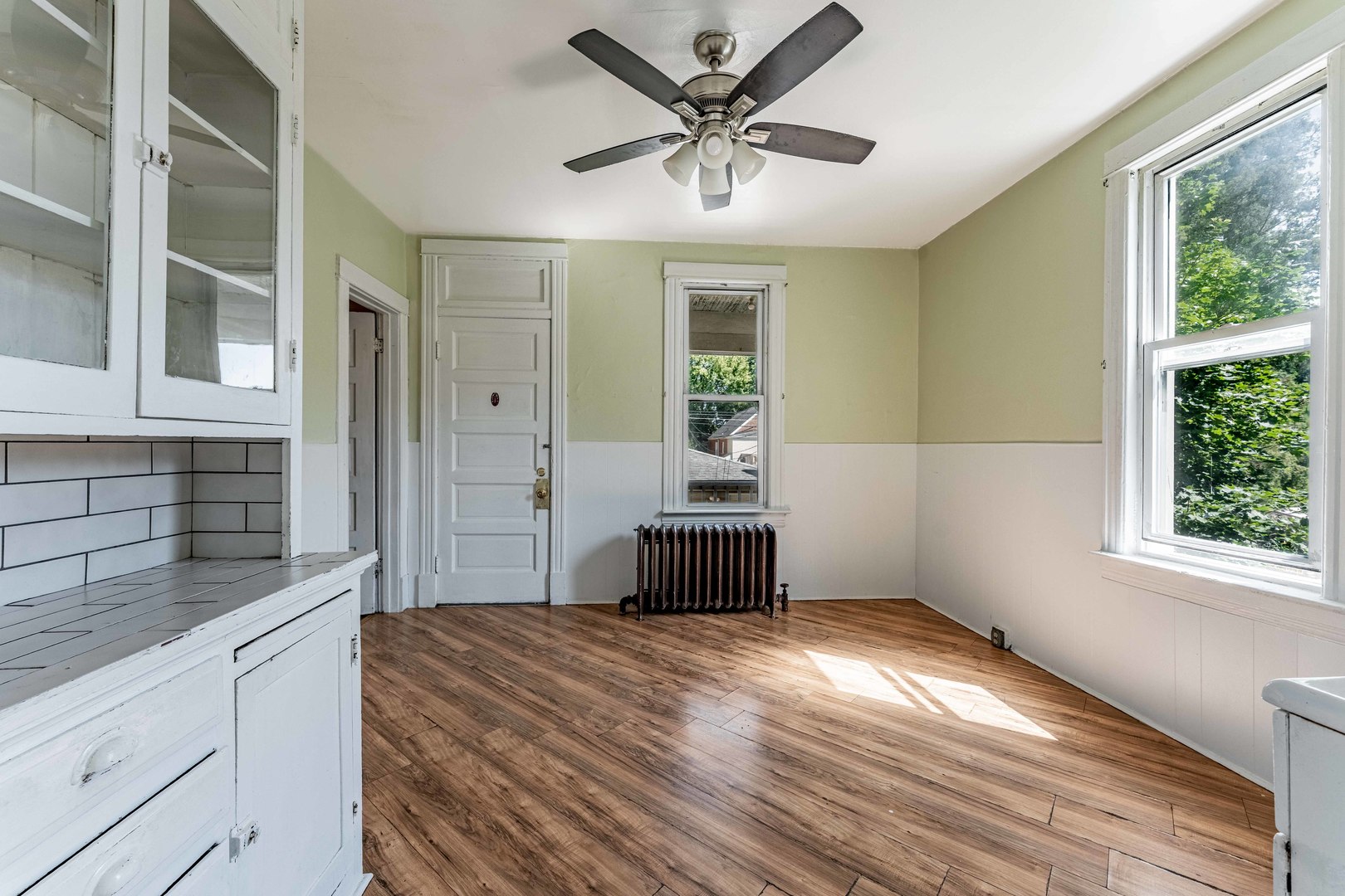 10749 S Avenue J Property Photo 9